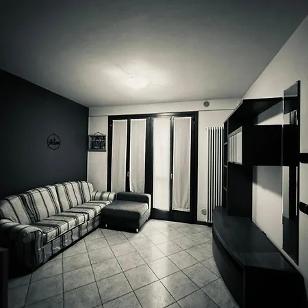 Atlanta 6 *